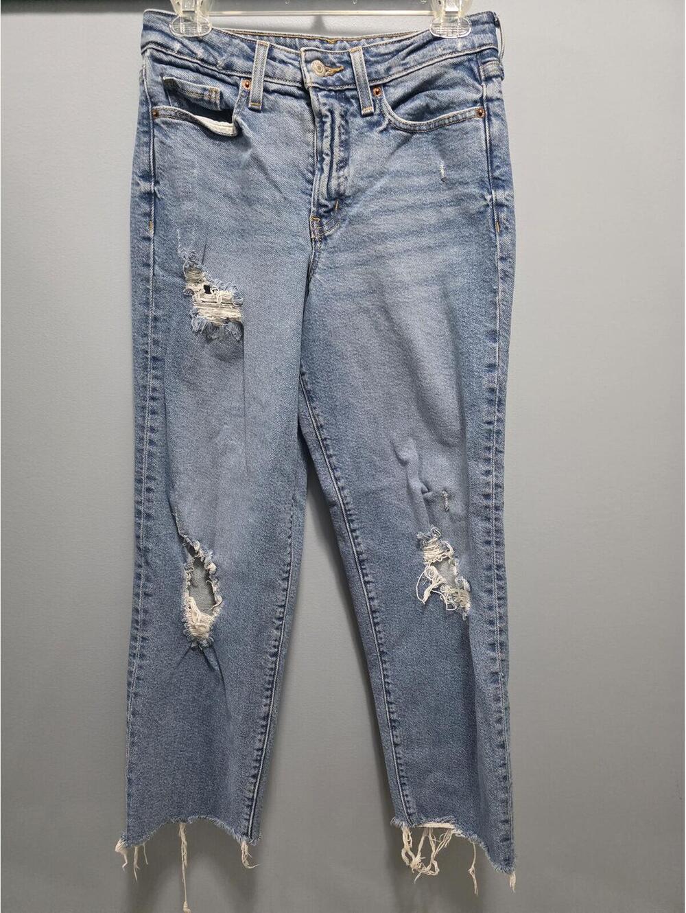 Old Navy O.G. Loose High Rise Jeans Size 4 Distressed Raw Hem Light Wash